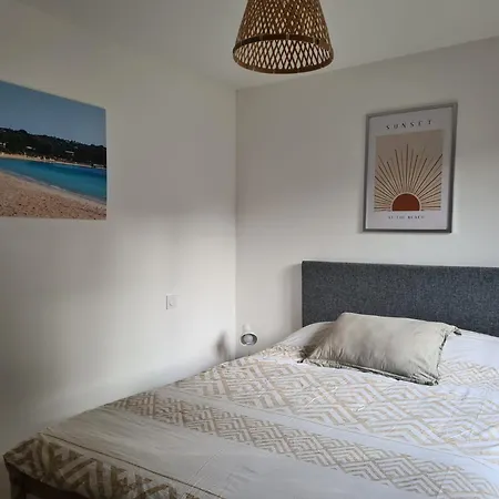 Superbe T2 Neuf 42m² Cala Rossa *