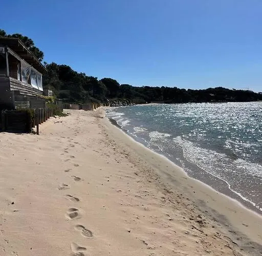 Superbe T2 Neuf 42m² Cala Rossa *